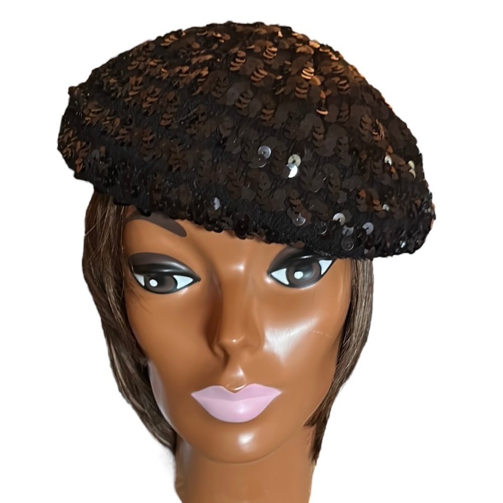 Elegant Black Sequin Beret - Picture 3 of 6
